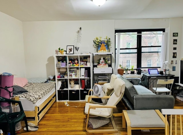 44-05 Macnish St Unit 2G, Elmhurst, NY 11373 - photo 3