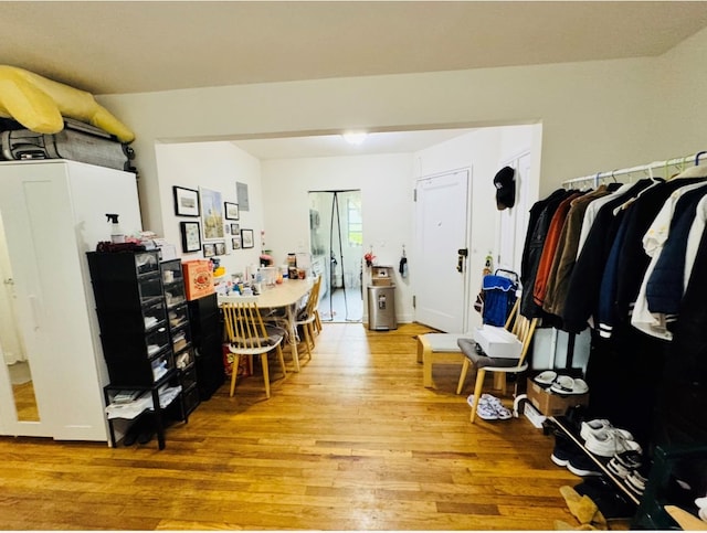 44-05 Macnish St Unit 2G, Elmhurst, NY 11373 - photo 4