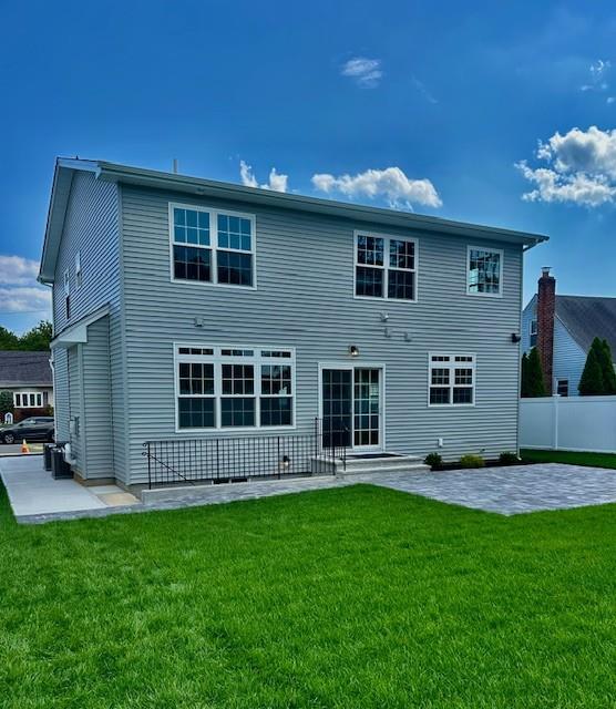 688 Alton Rd, West Hempstead, NY 11552 - photo 4