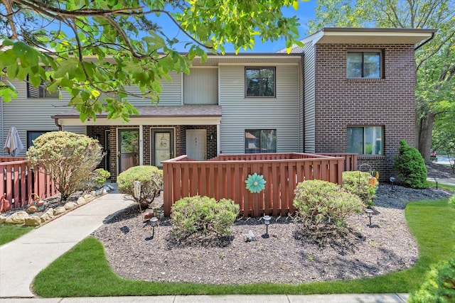 881 Skyline Dr Unit 881, Coram, NY 11727 - photo 1