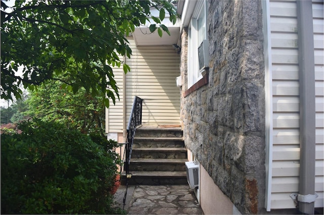 31 Norwood Rd, Yonkers, NY 10710 - photo 5