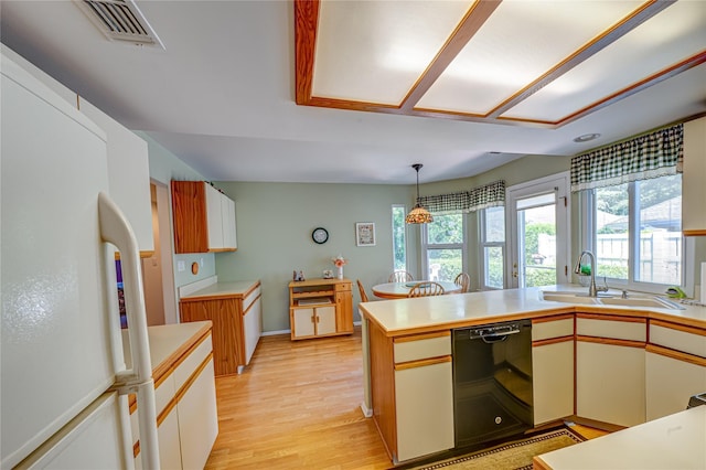 14 Wainscott Ct, Ridge, NY 11961 - photo 8