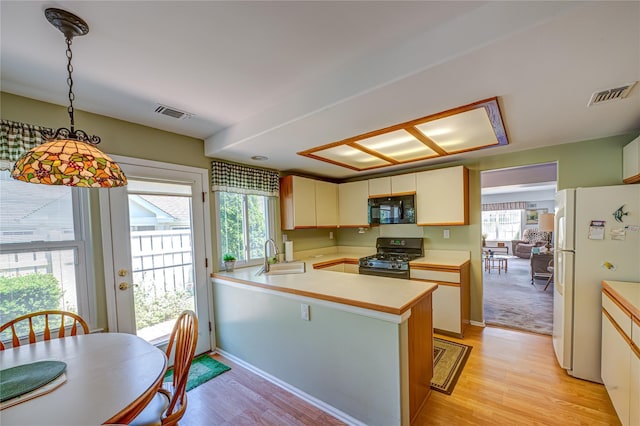 14 Wainscott Ct, Ridge, NY 11961 - photo 10