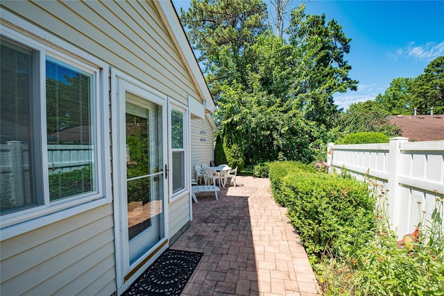 14 Wainscott Ct, Ridge, NY 11961 - photo 18