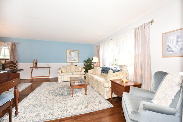 20 Devine Ave, Syosset, NY 11791 - photo 5