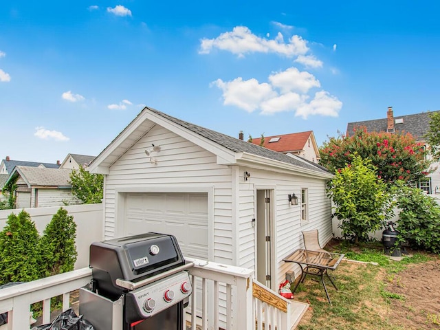 33 Huntington Ave, Lynbrook, NY 11563 - photo 4