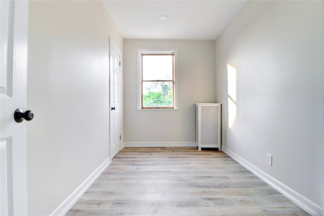 61-12 80th Ave, Glendale, NY 11385 - photo 22
