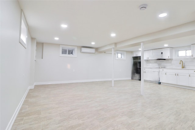 61-12 80th Ave, Glendale, NY 11385 - photo 36