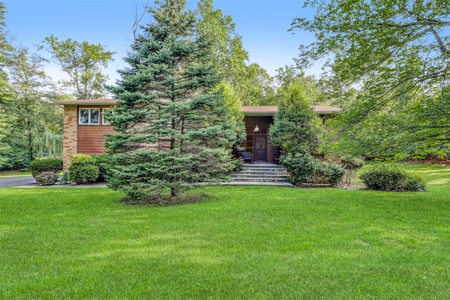 2 Olympia Ln, Monsey, NY 10952 - photo 1
