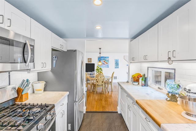 253 W Dr, Copiague, NY 11726 - photo 12