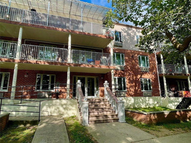 6434 Grand Central Pkwy Unit 1F, Forest Hills, NY 11375 - photo 1