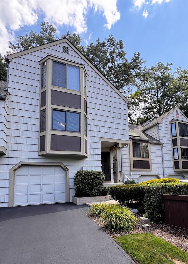 168 Treetop Cir, New City, NY 10954 - photo 14