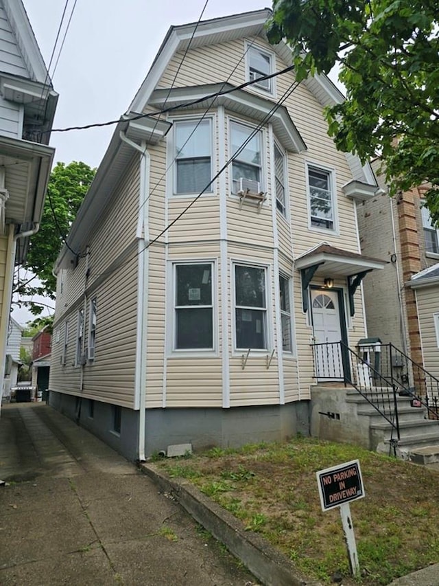 87-79 108th St, Richmond Hill, NY 11418 - photo 1