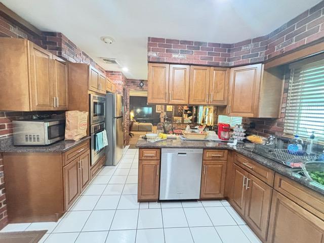 Listing photo 25 - caption unavailable