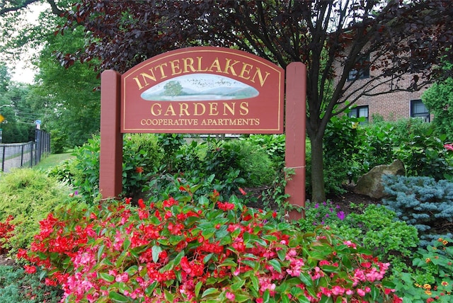 1209 California Rd Unit 1R, Eastchester, NY 10709 - photo 31