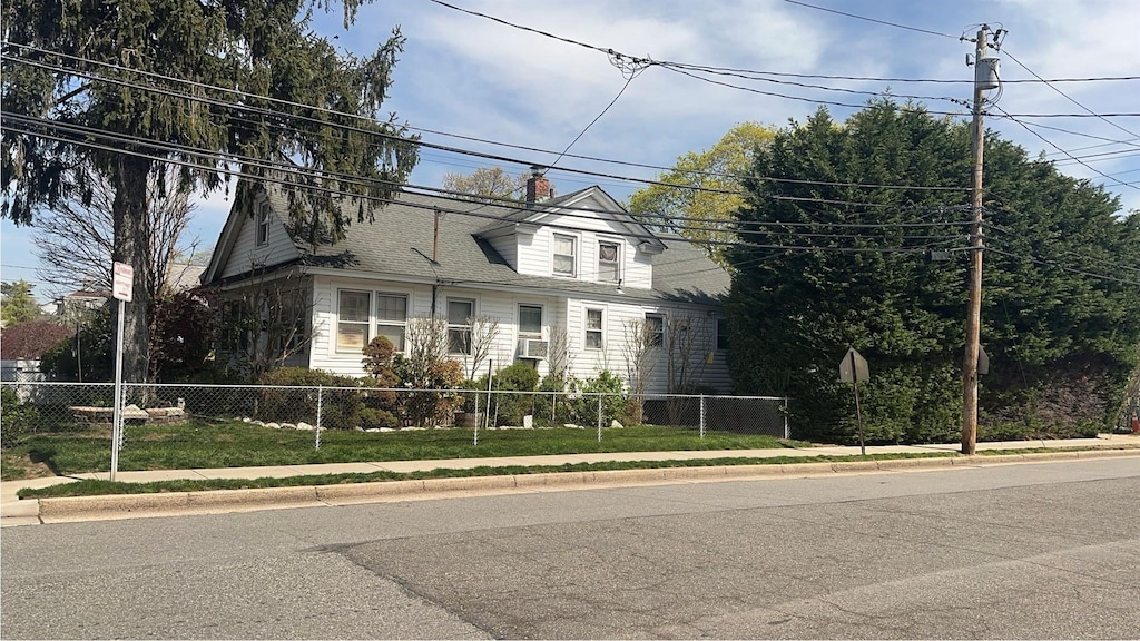 44 Saint Pauls Rd S, Hempstead, NY 11550 - photo 4