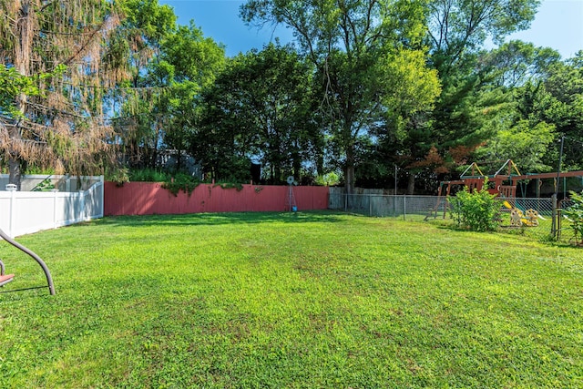 235-15 88th Ave, Queens Village, NY 11427 - photo 34
