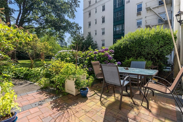 2 Brooklands Unit Gd, Bronxville, NY 10708 - photo 4