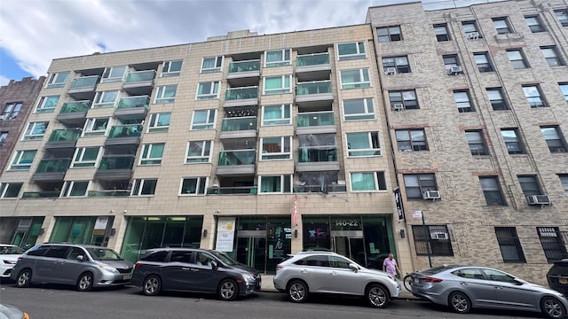 140-22 Beech Ave Unit 8F, Flushing, NY 11355 - photo 1