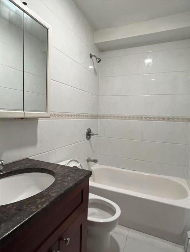 7548 Parsons Blvd Unit 1C, Fresh Meadows, NY 11366 - photo 4