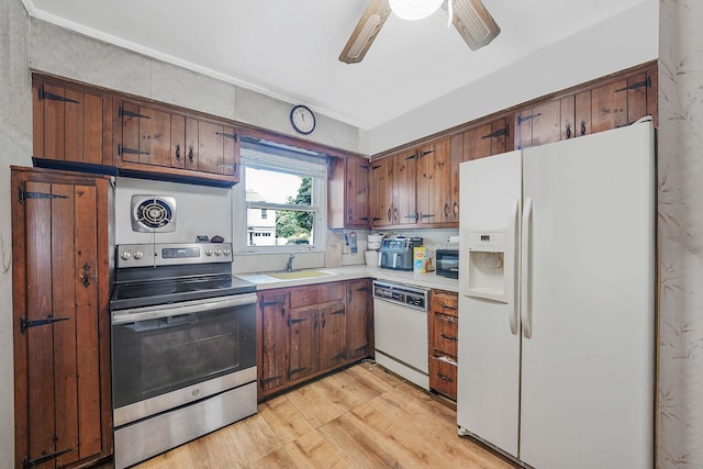 333 Sylvan Ln, Westbury, NY 11590 - photo 16