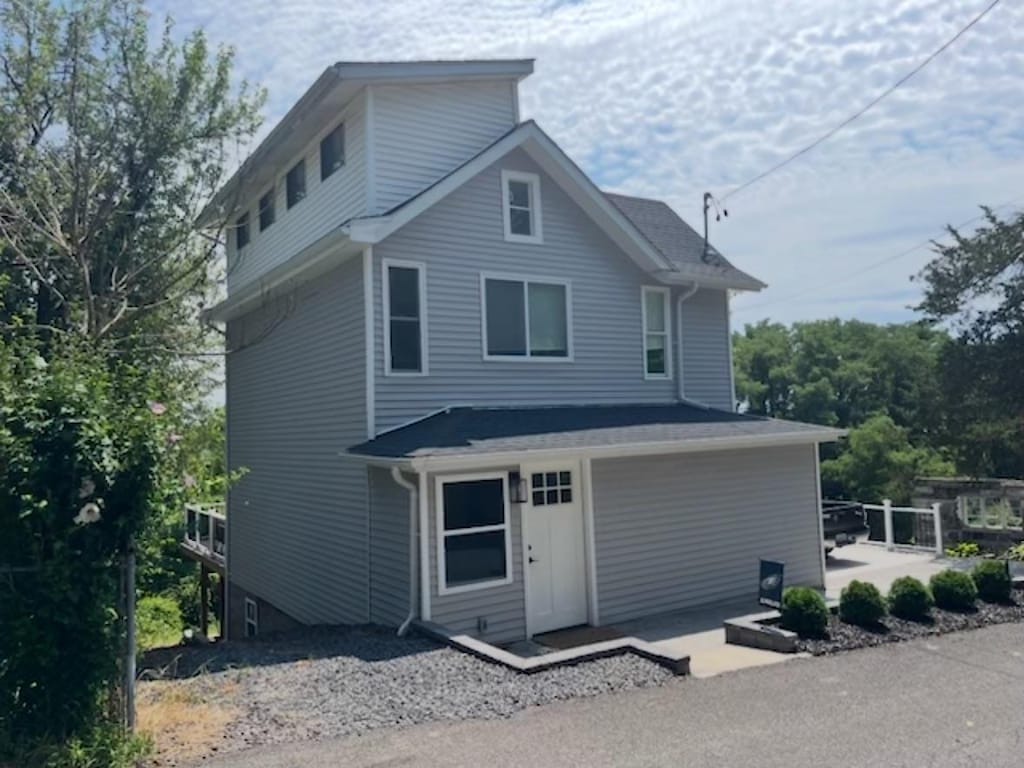 206 Willow St, Kingston, NY 12401 - photo 1