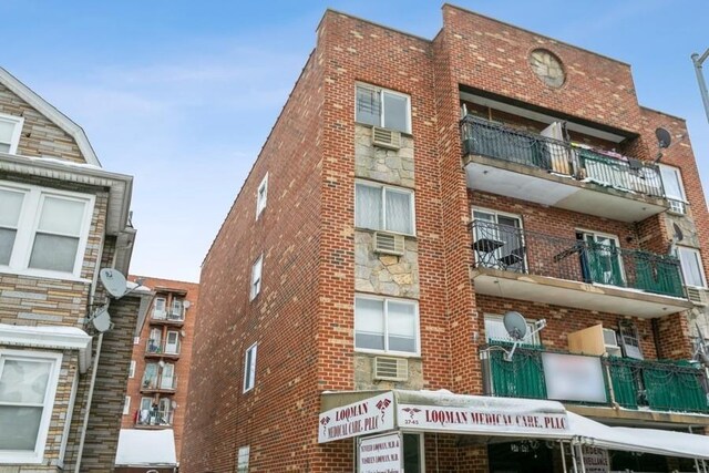 3745 75th St, Jackson Heights, NY 11372 - photo 1