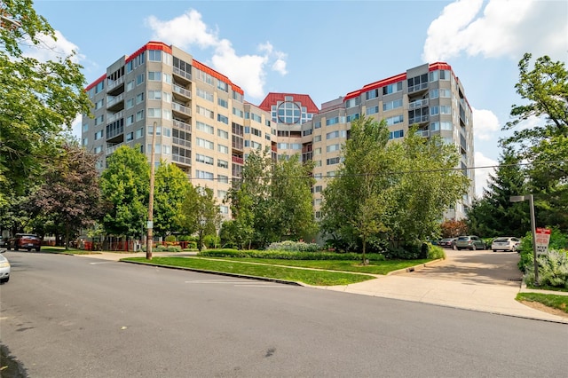 10 Stewart Pl Unit 9Ew, White Plains, NY 10603 - photo 3