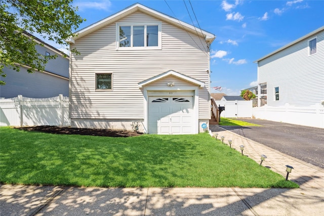 833 S 5th St, Lindenhurst, NY 11757 - photo 1