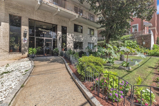 687 Bronx Riv Unit 5K, Yonkers, NY 10704 - photo 1