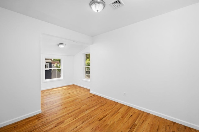 428 Beach Ave, Mamaroneck, NY 10543 - photo 25