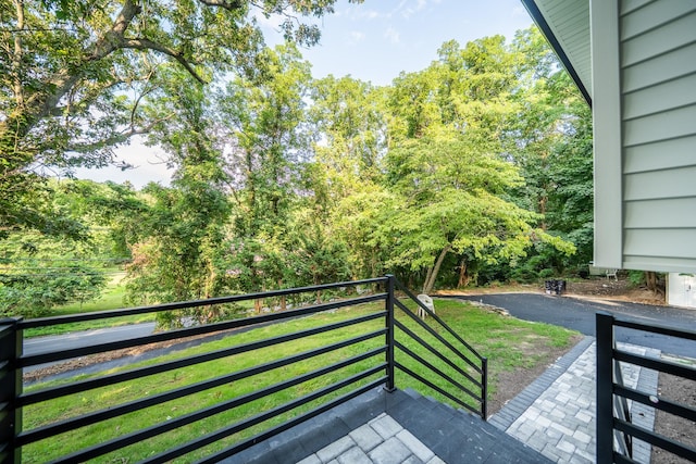368 Landing Ave, Smithtown, NY 11787 - photo 35