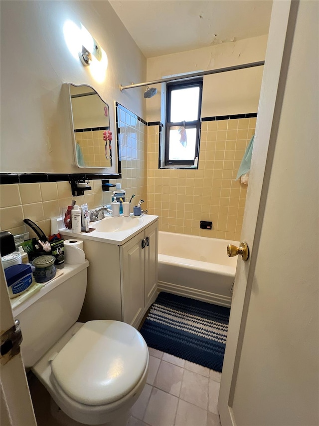 99-63 66th Ave Unit C8, Rego Park, NY 11372 - photo 4