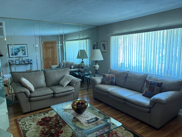 160 Green St, Valley Stream, NY 11580 - photo 3