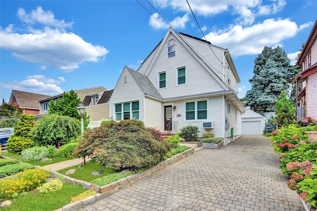 24502 Thornhill Ave, Little Neck, NY 11362 - photo 2