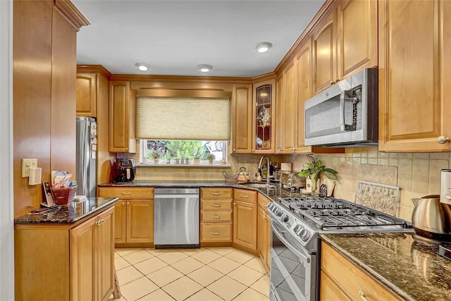 24502 Thornhill Ave, Little Neck, NY 11362 - photo 10