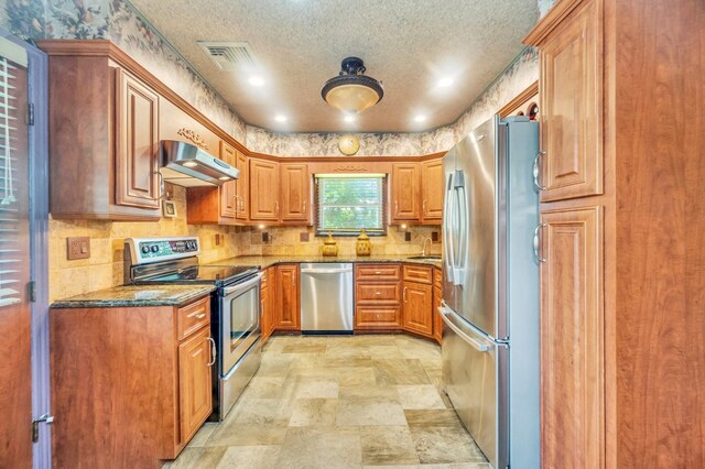 61 Voorhis Ave, Rockville Centre, NY 11570 - photo 25