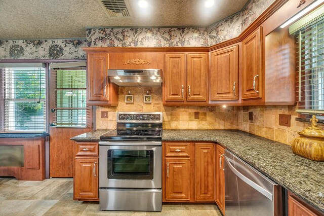 61 Voorhis Ave, Rockville Centre, NY 11570 - photo 28