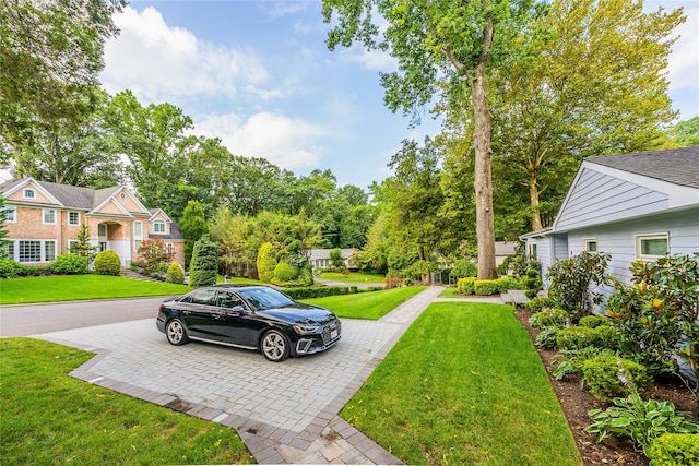 10 Briarfield Dr, Great Neck, NY 11020 - photo 14