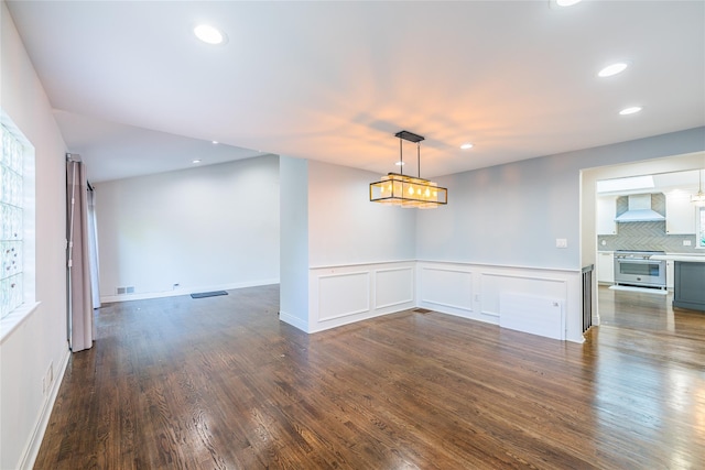 10 Briarfield Dr, Great Neck, NY 11020 - photo 25
