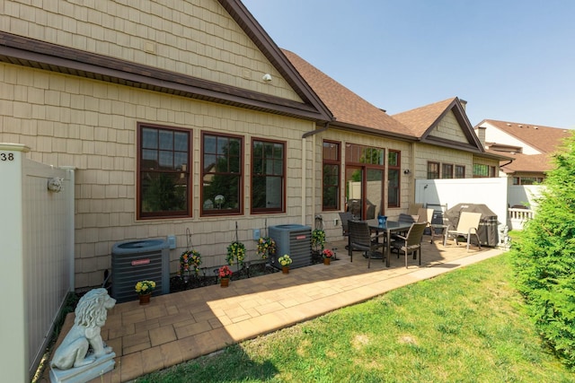 37 Johnnys Path, Bayport, NY 11705 - photo 18