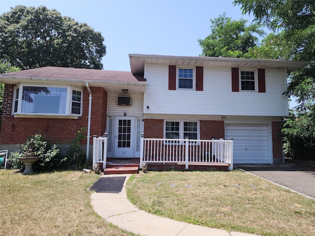 20 Marilynn St, East Islip, NY 11730 - photo 1