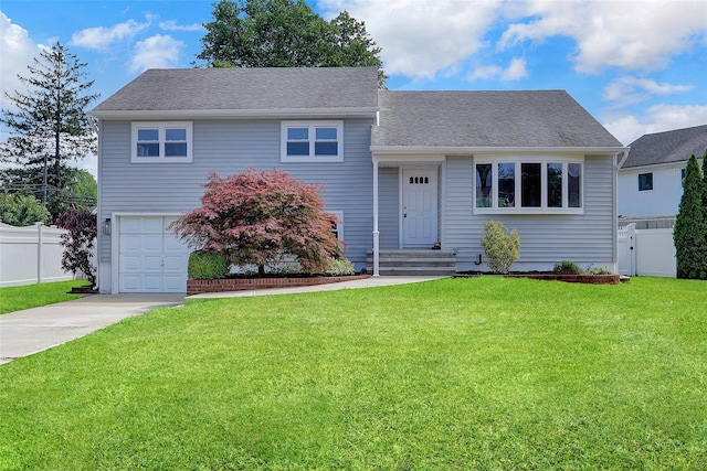 3621 Regent Ln, Wantagh, NY 11793 - photo 1