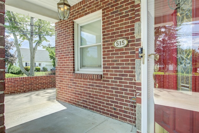 515 S 10th St, New Hyde Park, NY 11040 - photo 4