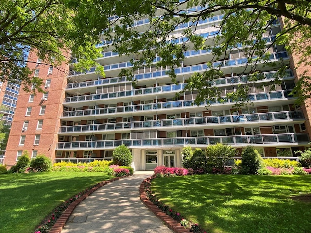 98-05 63rd Rd Unit 15D, Rego Park, NY 11374 - photo 1