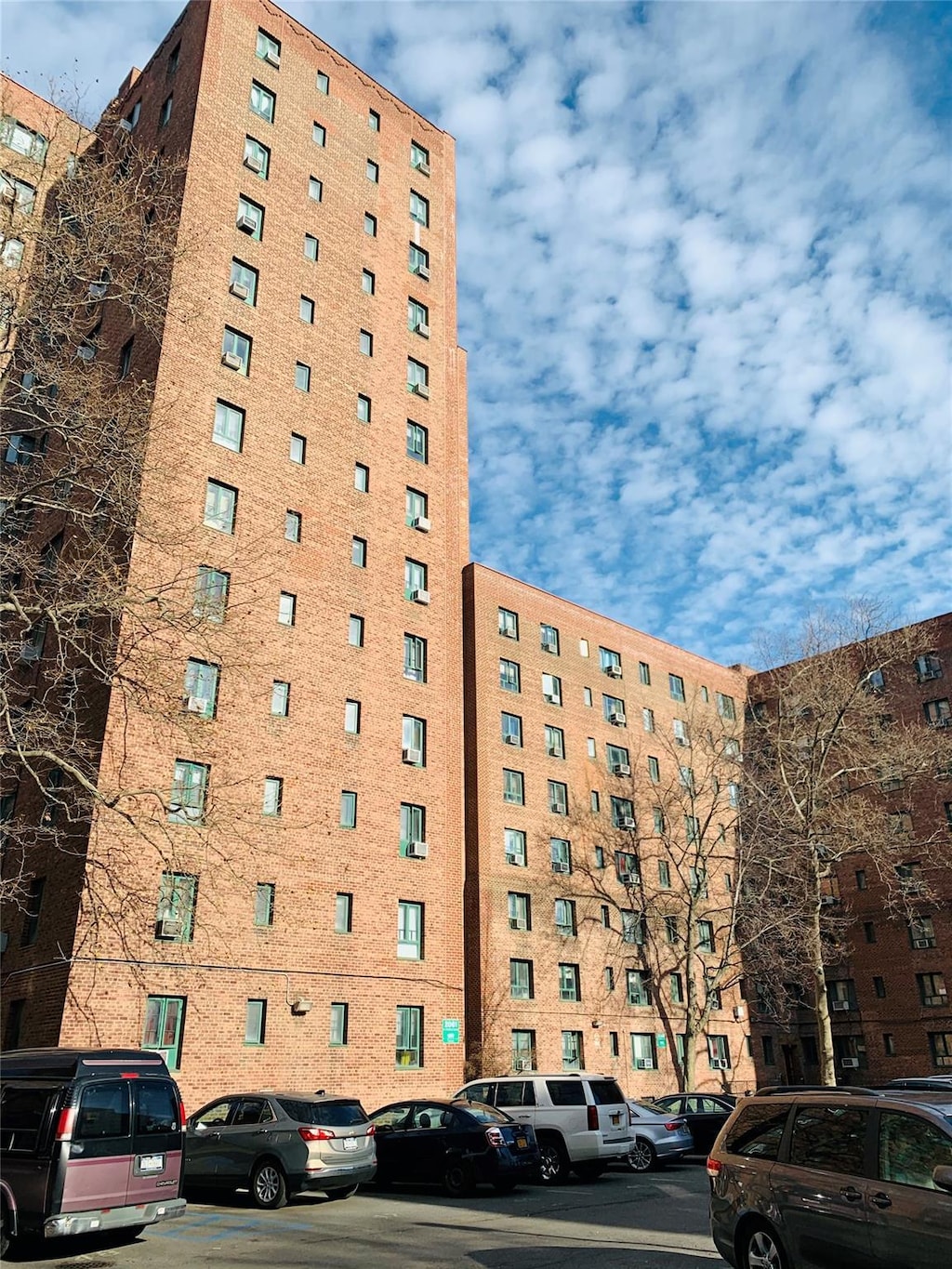 89 Metropolitan Oval Unit 7B, Bronx, NY 10462 - photo 1