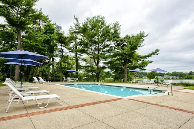 8 Long Meadow Ln Unit 8, Glen Cove, NY 11542 - photo 47