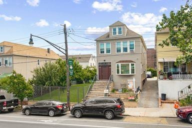 930 Morris Park Ave, Bronx, NY 10462 - photo 1