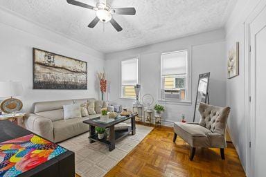 930 Morris Park Ave, Bronx, NY 10462 - photo 25