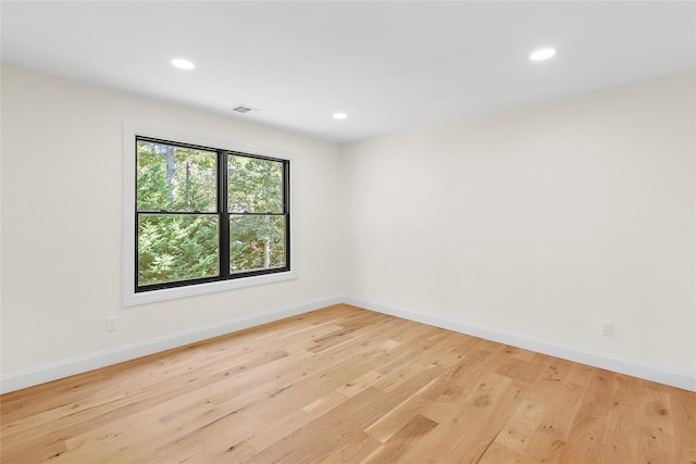 33 Delavan St, East Hampton, NY 11937 - photo 12